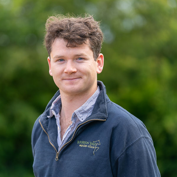 Archie Garbutt - Bourton Vale Equine Clinic - Portraits (Web) 2026.06