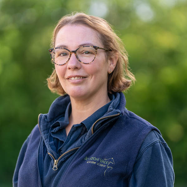 Katie Pettigrew - Bourton Vale Equine Clinic - Portraits (Web) 2026.06